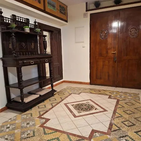 Elia Old Town Lejlighed *